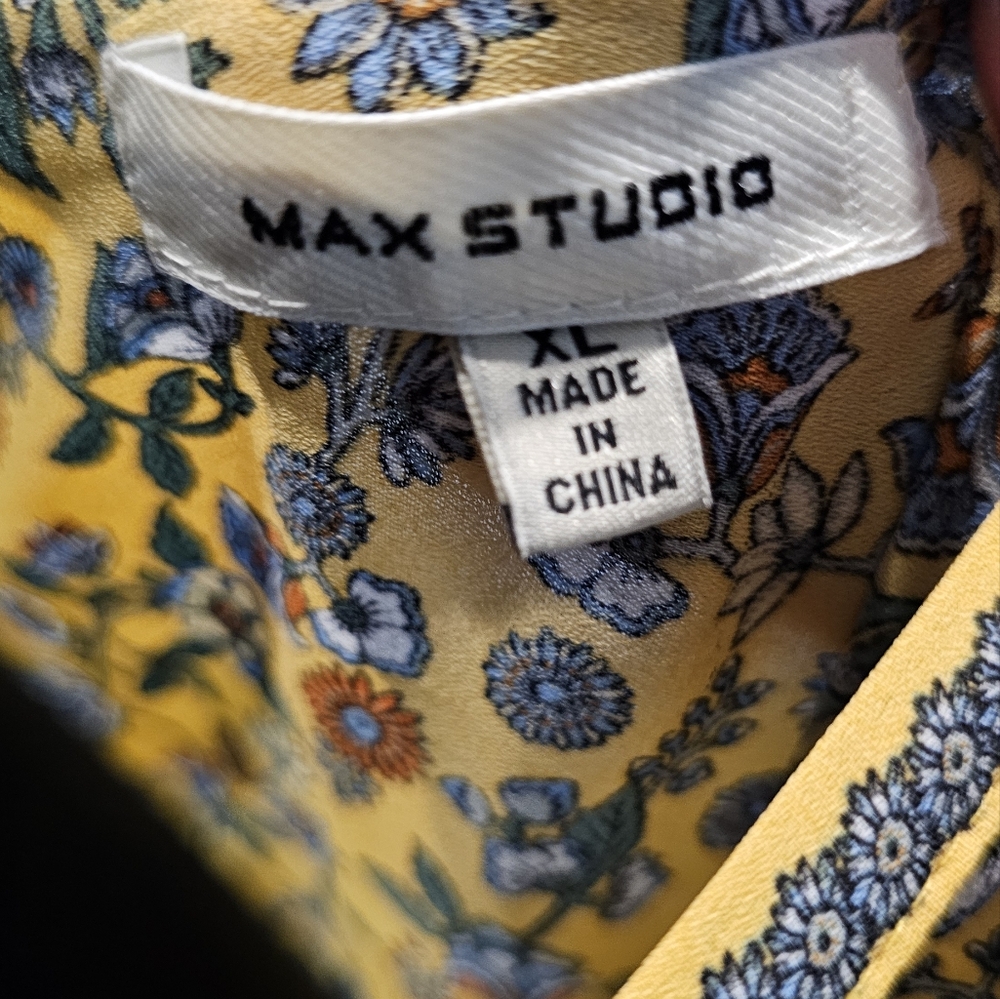 Max Studio Blouse - Picture 4 of 10